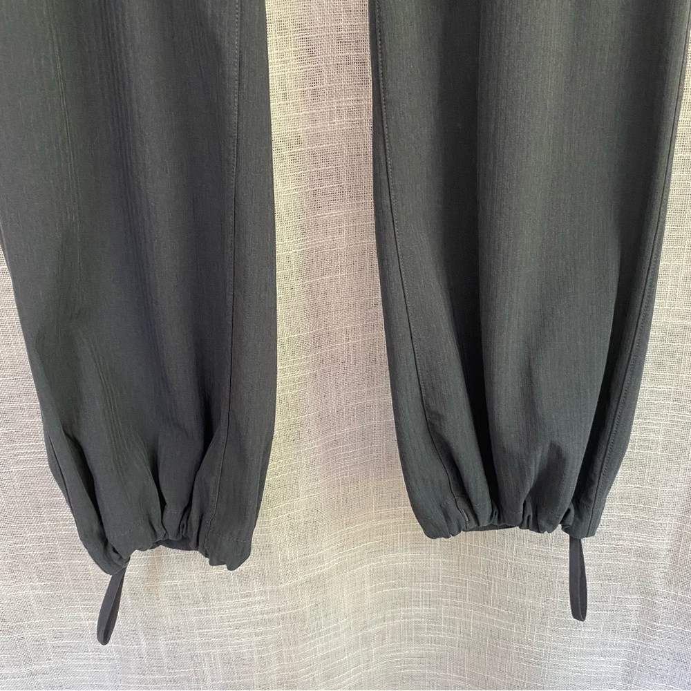 Athleta Gray Ribbed Drawstring Joggers Track Hiki… - image 3